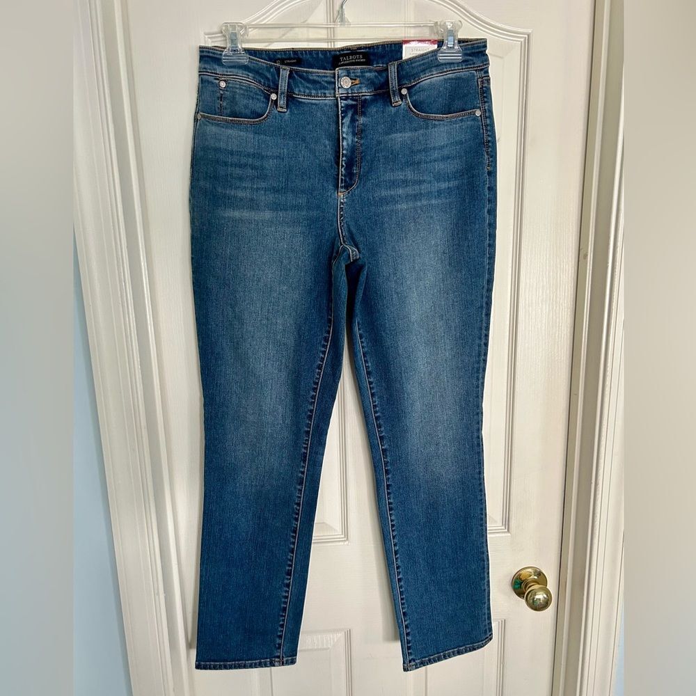 Talbots New 12 Women's Flawless Five Pocket Straight Jeans in Medium Blue Wash